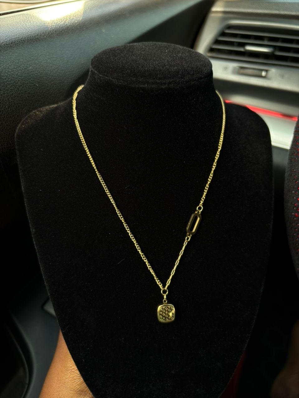 V necklace